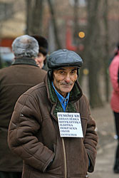 В Крыму  безработных будут переселять  