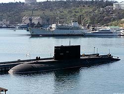Украина запретила России перегнать в Крым 8 подводных лодок 