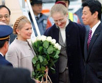 Тимошенко помолилась японским богам за выход Украины из кризиса 