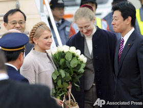 Поднять экономику Тимошенко помогут японские боги 