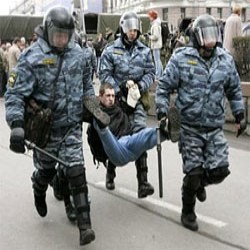 Молдавская полиция забила до смерти студента-участника протестов? 