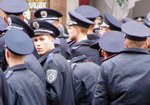 За праздниками в Киеве проследят 2 тысячи милиционеров 