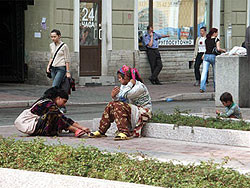 В Киеве, особенно на Дарнице, обнаглели цыгане 