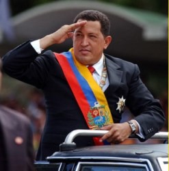 Чавес обязал школьников читать свои речи 