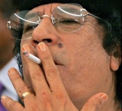 Каддафи призвал устроить женскую революцию 