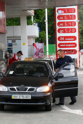 Почему бензин начал резко дорожать? 