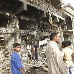 В Ираке теракт уничтожил 50 домов 