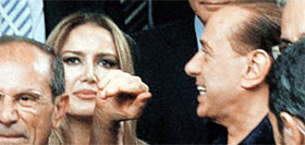 Берлускони хвалился амурными подвигами перед Жаком Шираком 