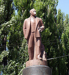 Памятник Ленину не подлежит реставрации 