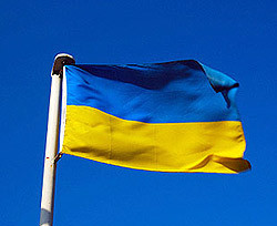 В Киеве может появитсья большая площадь Украинского флага  