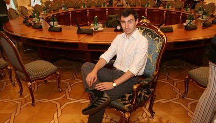 Корреспондент «КП» занял кресло Ющенко