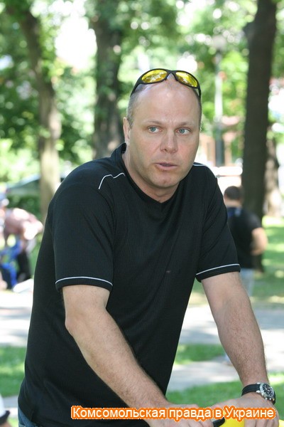 Алексей Кортнев привез в Киев «несчастные случаи»