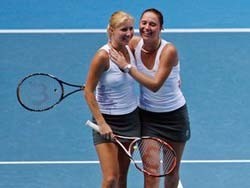 Сестры Бондаренко выиграли турнир в Праге 