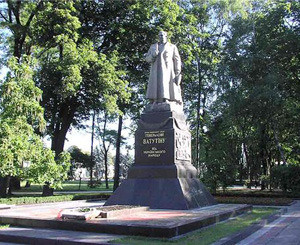 В День освобождения Донбасса в Донецке поставят памятник легендарному генералу  