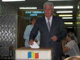 Выборы в Молдове: попытка номер два 