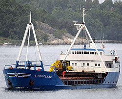 Затонувшее у берегов Швеции судно с нашими моряками пошло ко дну из-за груза? 