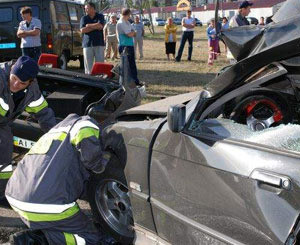 Опасный маневр стоил водителю BMW жизни, но предотвратил страшную беду 