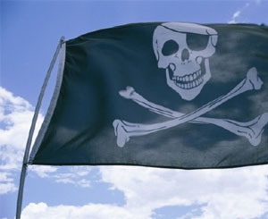 Еще двух украинских моряков освободили из пиратского плена 