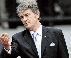 Ющенко согласился на Зурабова, но принимать его не торопится 