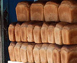 В Беларуси пекут хлеб с логотипом ГАИ 