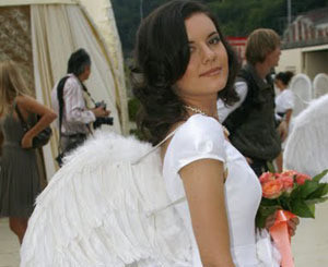 Самые завидные невесты страны показали свои наряды 
