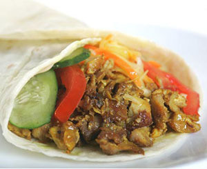 В Симферополе закрыли 5 точек, где продавали шаурму  