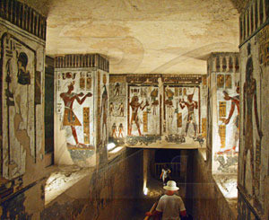 Туристы смогут портить египетские гробницы еще 150 лет 