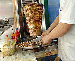 В Крыму судят изготовителей шаурмы 