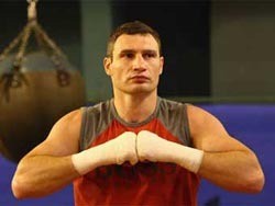 Белорусский боксер нарывается на бой с братьями Кличко 