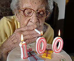 Курильщица с 95-летним стажем бросила сигареты 