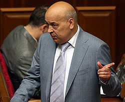 Геннадий Москаль рассказал, как причесывают политиков 