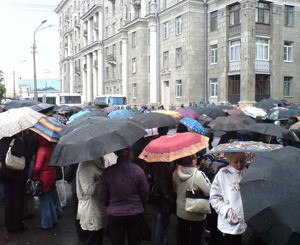На выходных в Украине будет холодно и дождливо  