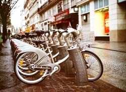 На улицах Варшавы расставят бесплатные велосипеды 