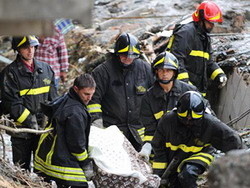 В Италии оползни и наводнения унесли жизни 17 человек 