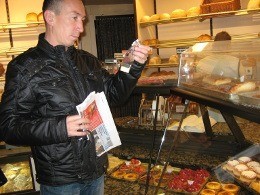 Владельцы разбитого супермаркета подали в суд на водителя 