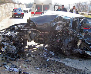 В Луганской области в автокатастрофе погибли 6 человек  