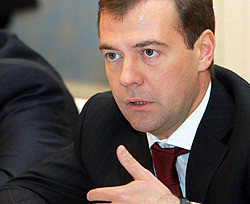 Медведев хочет уменьшить количество часовых поясов 