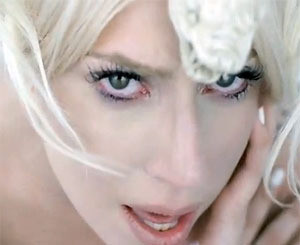 Lady Gaga хлестала украинскую водку 