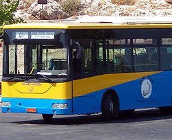 В греческом автобусе нашли ничейные 8 тыс. евро 
