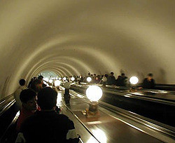 Станции киевского метро перешли на новый график 