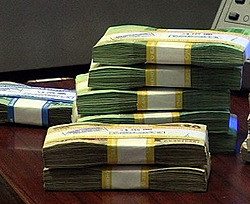 Начальника ГАИ поймали на взятке в 110 тысяч гривен  