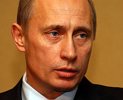 Владимир Путин: Деньги решают не все. Самое главное - внимание к людям  