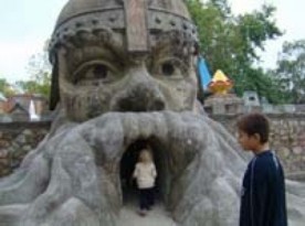 Детскому городку «Лукоморье» снизят арендную плату 