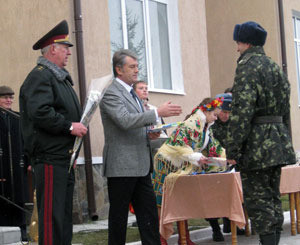 Ющенко вернет украинцев домой. В Европу 
