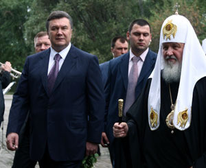 После первой в жизни исповеди Виктор Янукович плакал всю ночь 