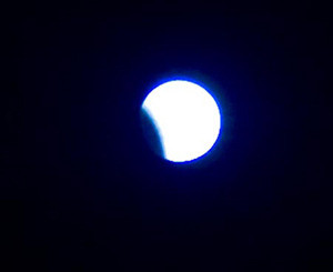 В новогоднюю ночь жители Земли будут наблюдать лунное затмение 