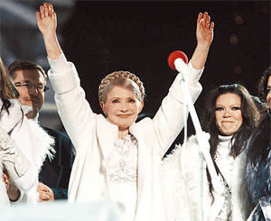 На Майдане Юлия Тимошенко рассказала об украинских крыльях 