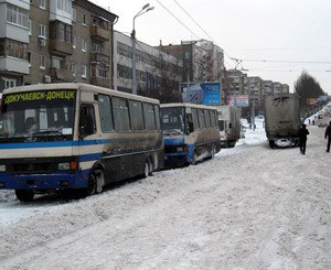 Плохая погода нарушила автобусное сообщение в Украине 