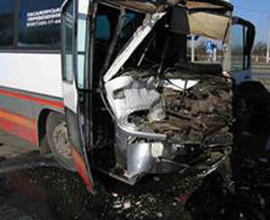 В Харькове в автокатастрофе пострадали 9 человек – среди них 5 детей  