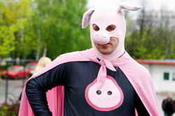 На Евровидении-2010 намерен выступить человек-свинья 